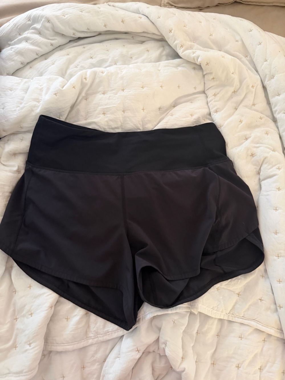 Lululemon track that high rise 3” short